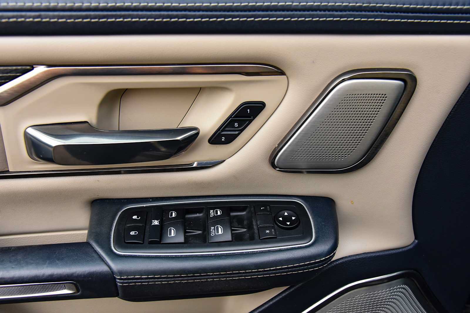 Certified 2020 RAM 1500 Limited AWD/4WD image 15