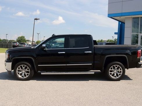 Used 2018 GMC Sierra 1500 SLT image 4