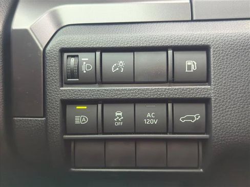 Used 2026 Toyota 4Runner TRD Off-Road Premium AWD/4WD image 13