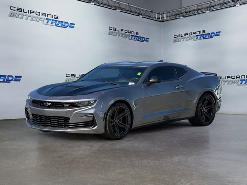 Used 2020 Chevrolet Camaro SS image 9