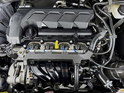 Used 2024 Hyundai Venue SEL image 51