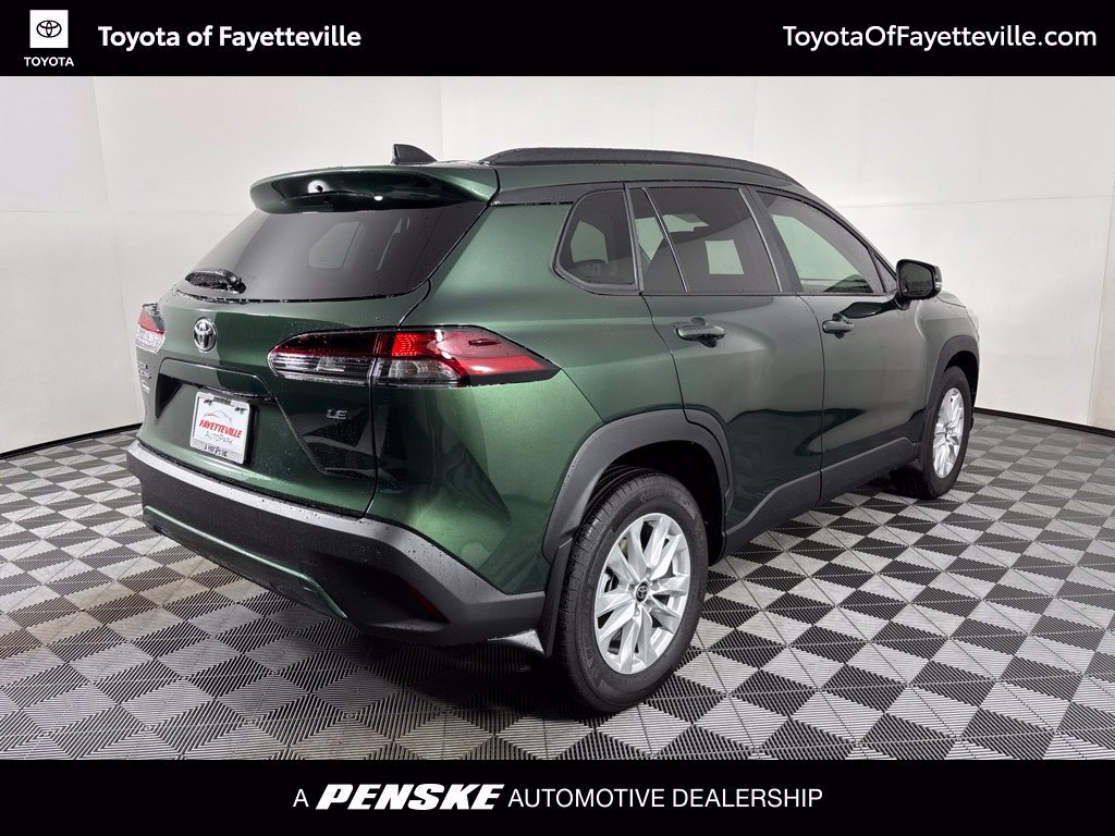 Used 2026 Toyota Corolla Cross LE FWD image 17
