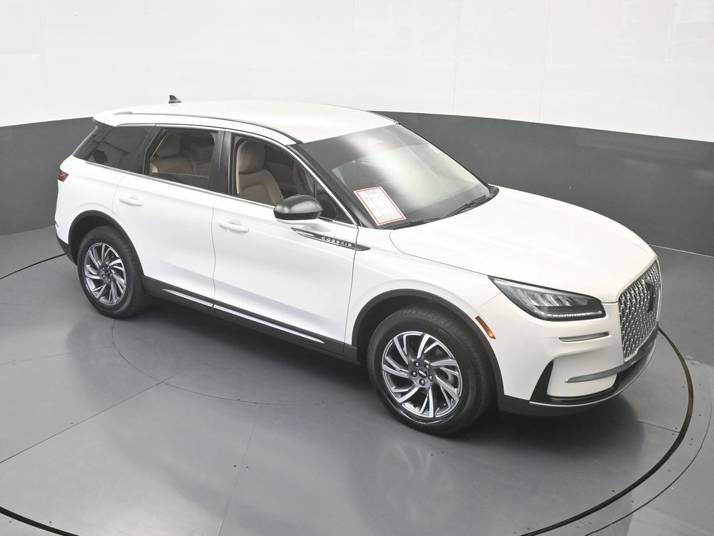 Used 2023 Lincoln Corsair FWD image 55