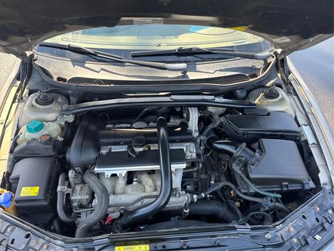 Used 2003 Volvo XC70 AWD/4WD image 22