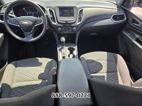 Used 2020 Chevrolet Equinox LT w/ LPO, Cargo Package FWD image 13