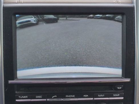 Used 2011 Porsche Cayenne Turbo AWD/4WD image 22