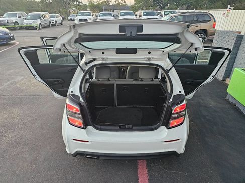 Used 2017 Chevrolet Sonic LT image 37
