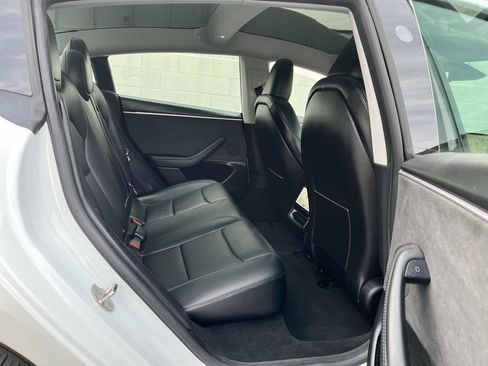 Used 2024 Tesla Model 3 Long Range AWD/4WD image 21