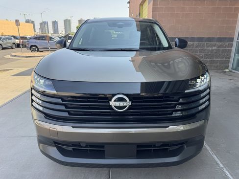 Used 2025 Nissan Kicks S image 9