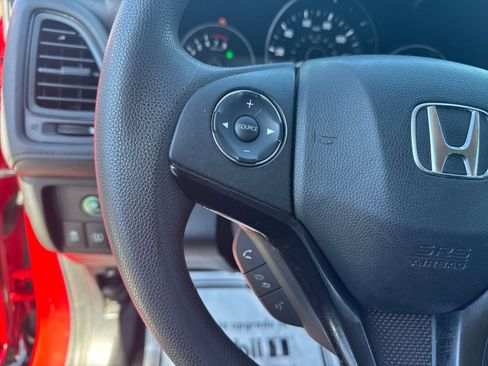 Used 2017 Honda HR-V LX image 15