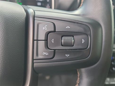 Used 2024 GMC Sierra 2500 AT4 w/ AT4 Premium Plus Package image 27