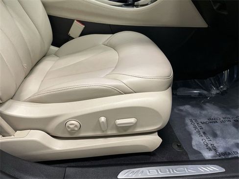 Used 2019 Buick Envision Essence image 20