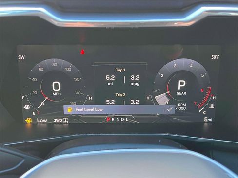 New 2026 GMC Canyon Elevation w/ Convenience Package image 29