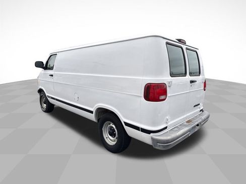 Used 2001 Dodge B1500 image 6