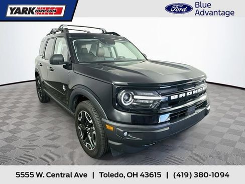 Certified 2022 Ford Bronco Sport Outer Banks w/ Tech Package AWD/4WD image 1