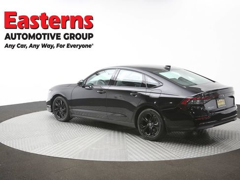 Used 2025 Honda Accord SE image 63