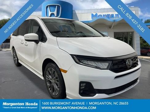 New 2026 Honda Odyssey Touring image 10