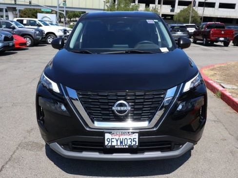 Certified 2023 Nissan Rogue S image 9