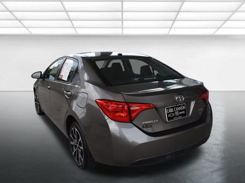 Used 2017 Toyota Corolla XSE w/ Carpet Mat Package (TMS) FWD image 8