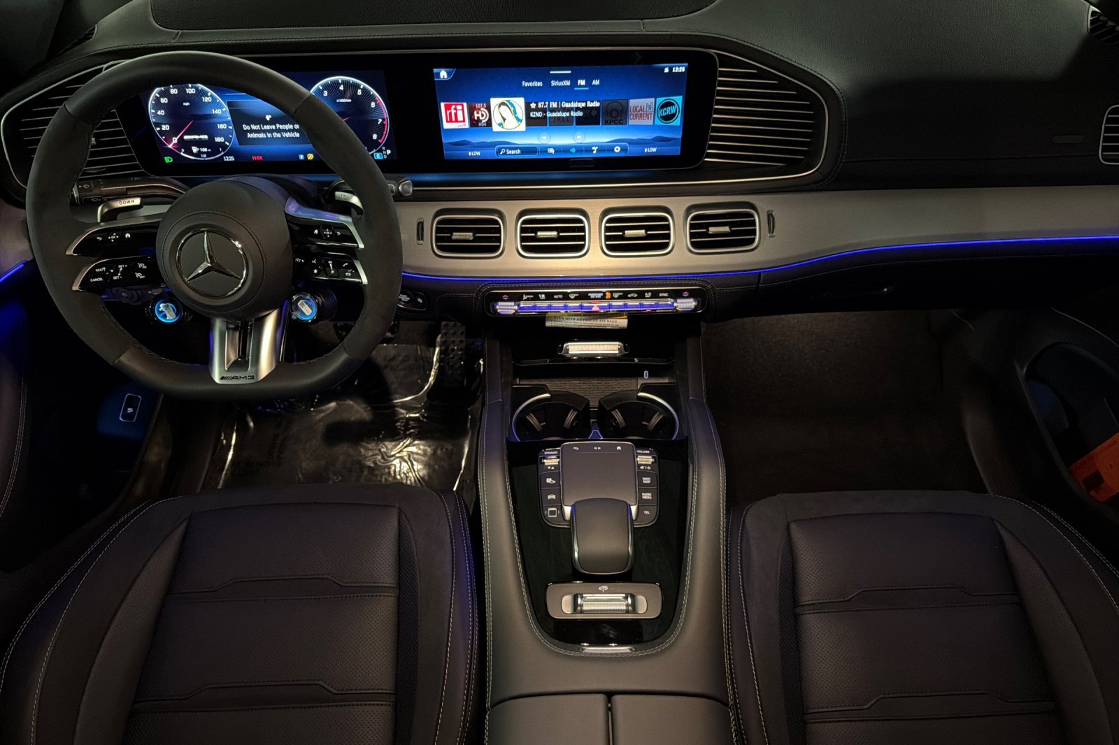 New 2026 Mercedes-Benz GLE 53 AMG 4MATIC Coupe image 12