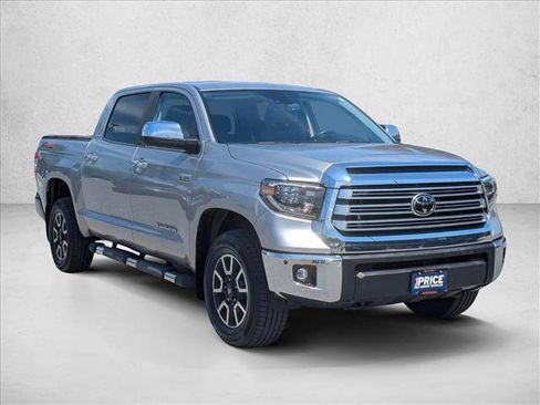 Used 2020 Toyota Tundra Limited w/ Limited Premium Package AWD/4WD image 3