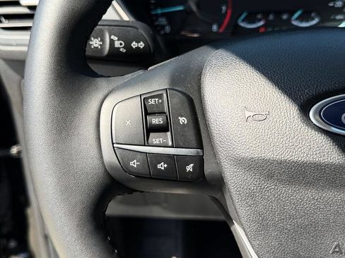 Used 2022 Ford Escape SE w/ SE Sport Appearance Package FWD image 25