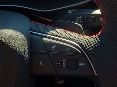 New 2026 Audi Q7 3.0T Prestige image 12