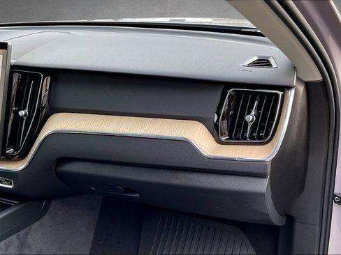 Certified 2026 Volvo XC60 B5 Plus w/ Protection Package Premier AWD/4WD image 25