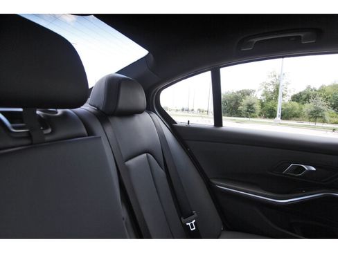 Used 2026 BMW 330i xDrive Sedan AWD/4WD image 12