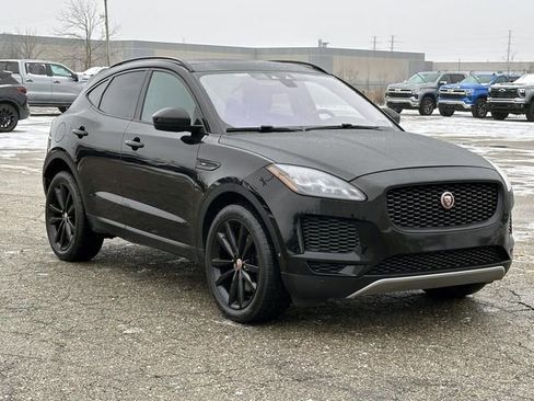 Used 2020 Jaguar E-PACE SE image 6