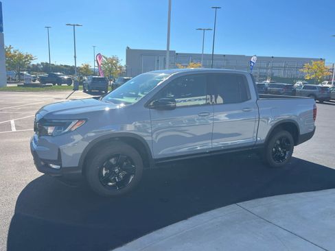 New 2026 Honda Ridgeline Black Edition image 7