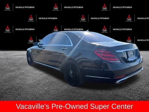 Used 2018 Mercedes-Benz S 560 Sedan image 3