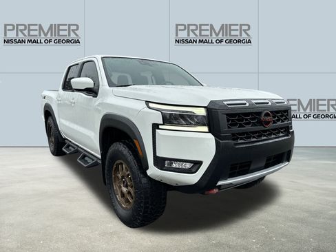 New 2025 Nissan Frontier PRO-4X image 3