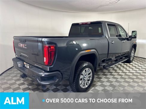 Used 2023 GMC Sierra 3500 Denali image 5