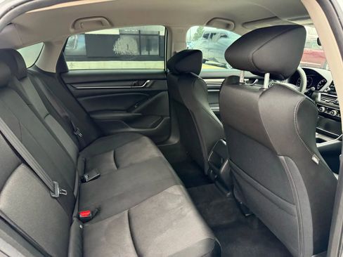 Used 2019 Honda Accord LX image 22