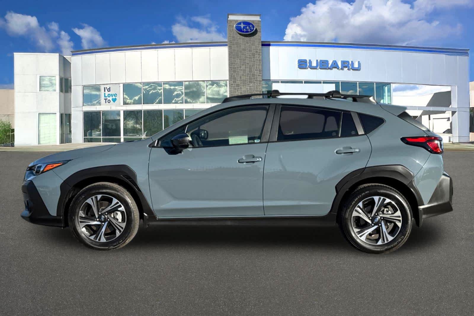 Used 2025 Subaru Crosstrek 2.5i Premium AWD/4WD image 9