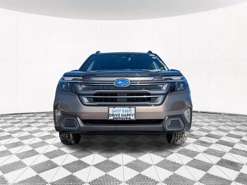 Used 2025 Subaru Forester Limited image 16