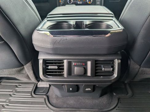 Used 2023 Ford F150 Lariat w/ Equipment Group 502A High AWD/4WD image 18