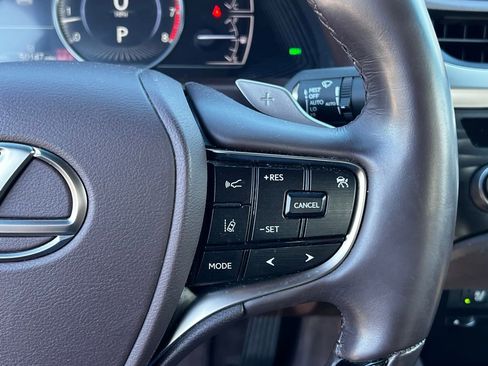 Used 2021 Lexus ES 350 w/ Premium Package image 14