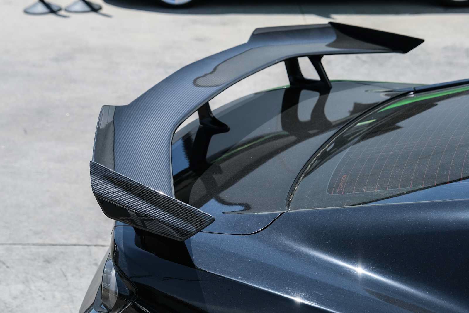 Used 2021 Chevrolet Camaro ZL1 RWD image 13