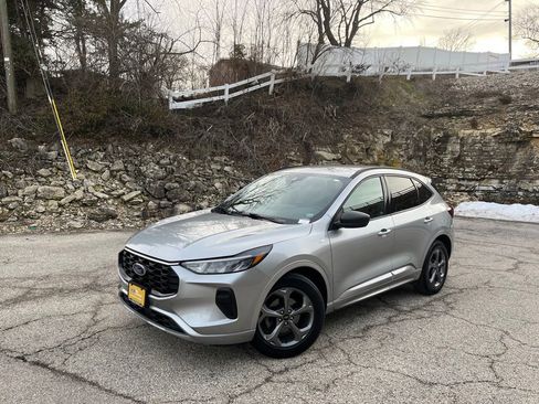 Certified 2023 Ford Escape ST-Line w/ Tech Pack #1 image 2