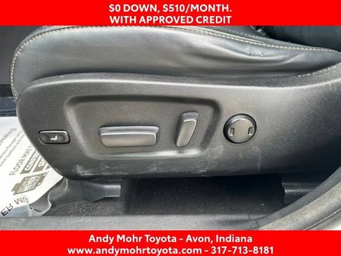 Used 2018 Toyota Highlander XLE FWD image 12