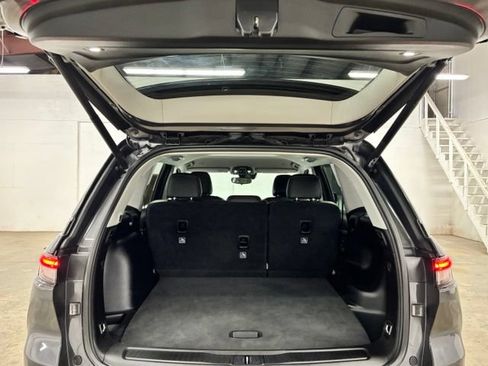Used 2023 Jeep Grand Cherokee Limited AWD/4WD image 24