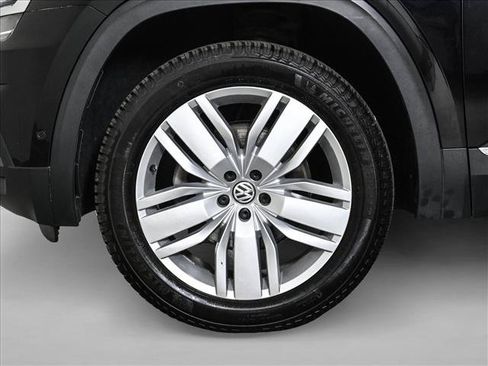Used 2019 Volkswagen Atlas SEL Premium AWD/4WD image 27
