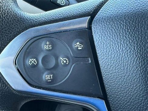 Certified 2023 Chevrolet Traverse LS image 20