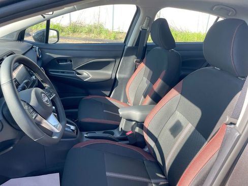 New 2025 Nissan Versa SR w/ Trunk Package image 20