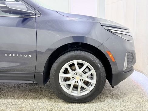 Used 2023 Chevrolet Equinox LT AWD/4WD image 30