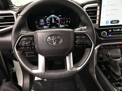 Used 2025 Toyota Sequoia Platinum AWD/4WD image 13
