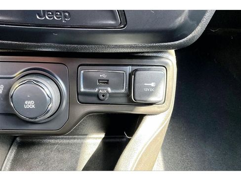 Used 2020 Jeep Renegade Sport AWD/4WD image 26