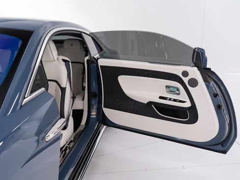 Certified 2024 Rolls-Royce Spectre w/ Spectre Launch Package AWD/4WD image 10
